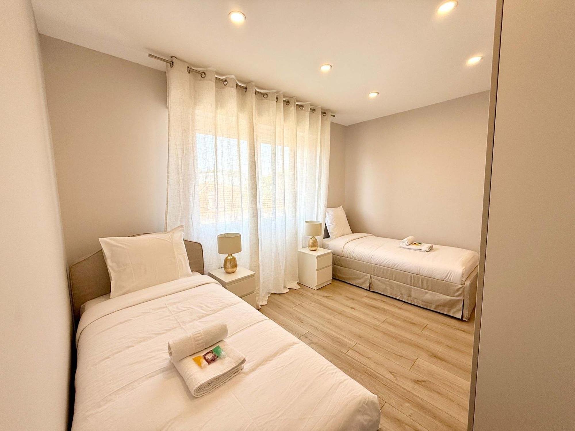 Apartment B058 Superbe 2 Garage Prive *